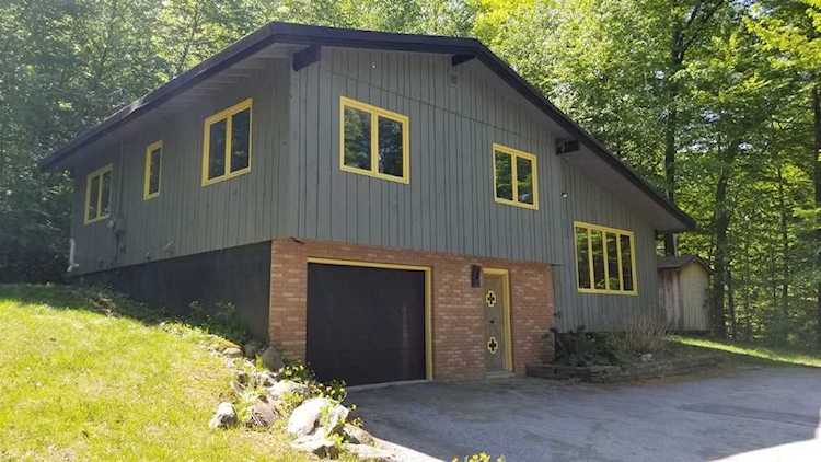 70 Little John Dr Manchester, VT 05255