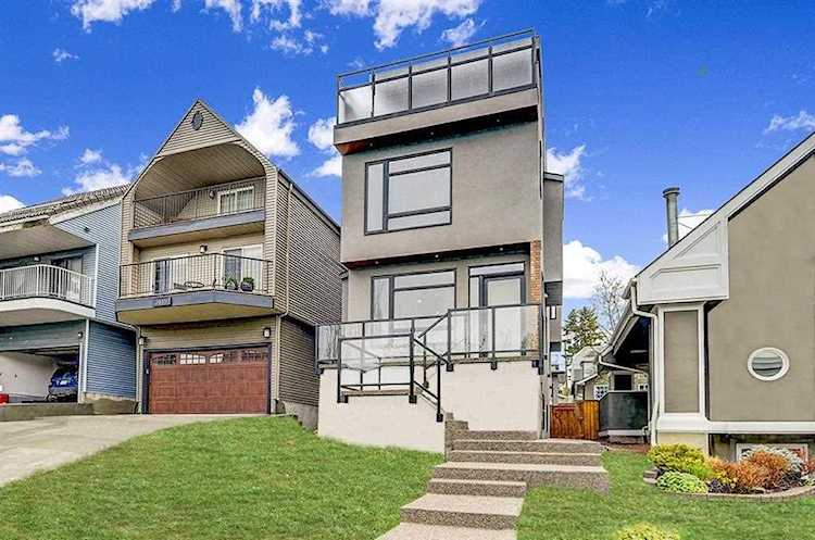 3813 18 Street SW Calgary, AB T2T 4V2