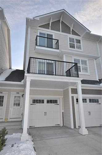 881 Sage Valley Boulevard NW #705 Calgary, AB T3R 0R4