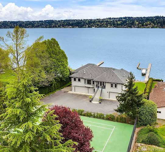7016 55th Ave S Seattle, WA 98118