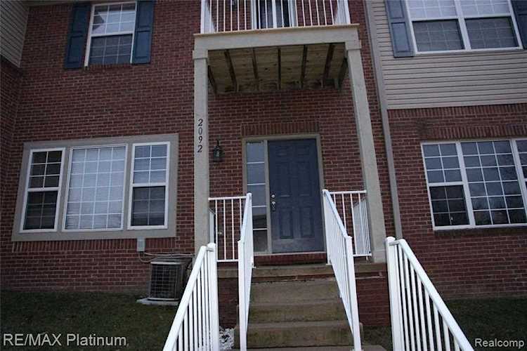 2092 Cloverly Ln Ann Arbor, MI 48108 | MLS 2200035097 Photo 1