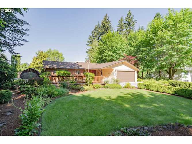 10218 NE 25th Ave Vancouver, WA 98686