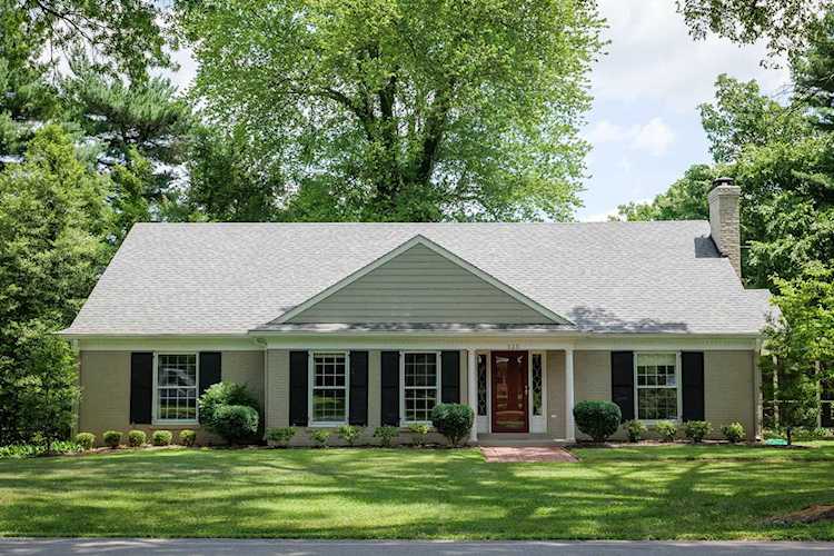 125 Blankenbaker Ln Louisville, KY 40207
