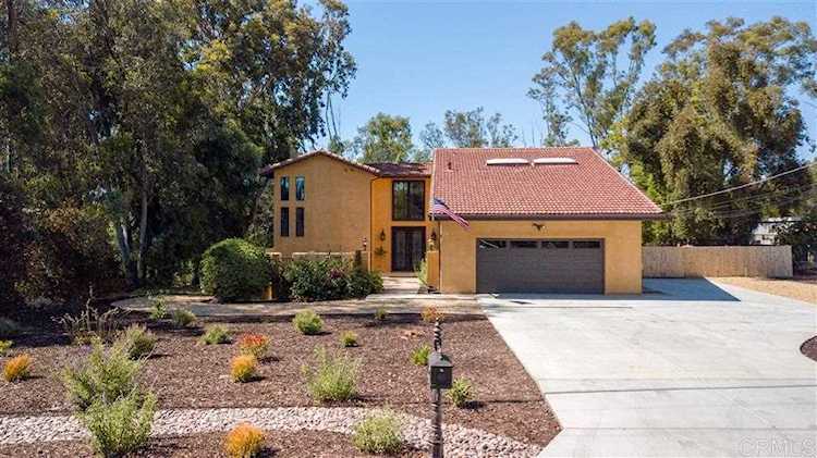13820 Sagewood Dr Poway, CA 92064