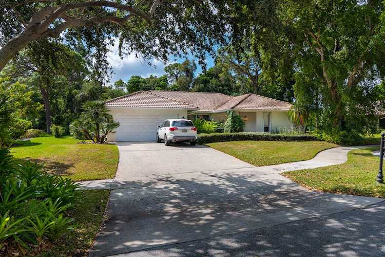 2422 NW 36Th Street Boca Raton, FL 33431
