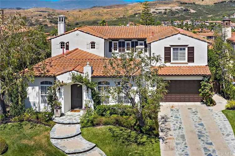 28422 Calle Mira Monte San Juan Capistrano, CA 92675