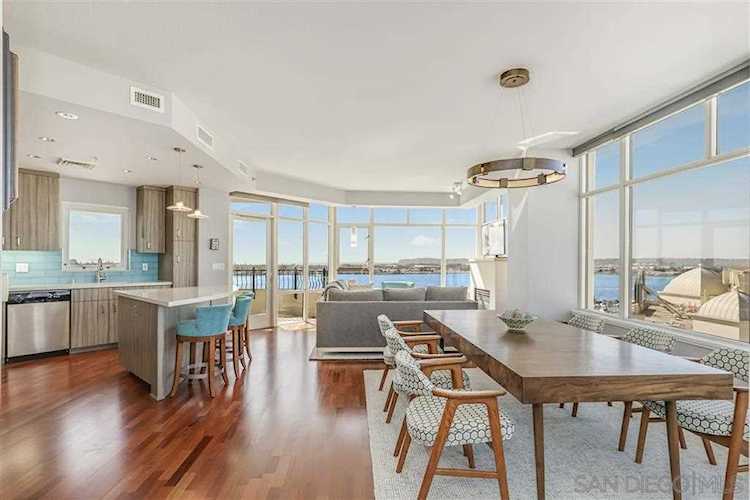 700 W Harbor Dr #1704 San Diego, CA 92101