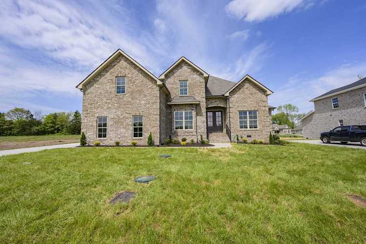 7758 Santos Dr Murfreesboro, TN 37129