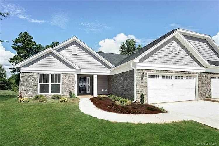6605 Glenlivet Ct Charlotte, NC 28278