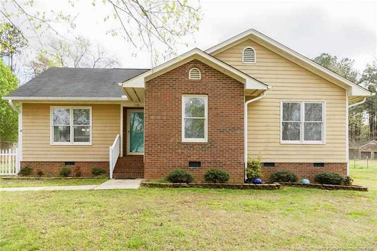 170 Brookfield Circle Sanford, NC 27330
