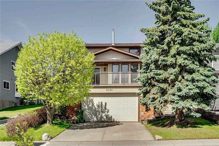 5071 Norris Rd NW Calgary, AB T2K 5R6