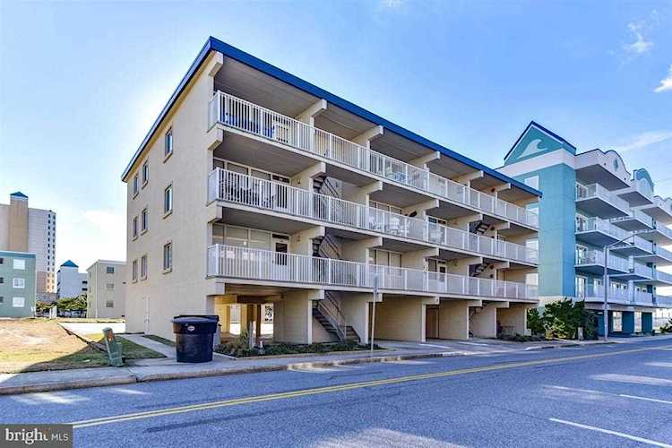 11 51st St #303 Ocean City MD is a condo for sale | BEACHLIFE ...