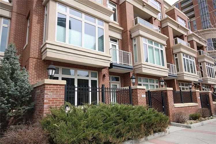 660 Eau Claire Avenue SW #104 Calgary, AB T2P 5K3