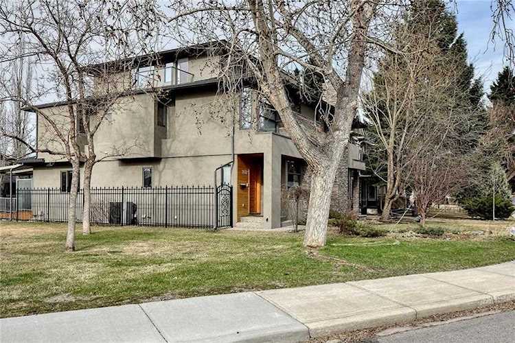 2612 2 Avenue NW Calgary, AB T2N 0H8