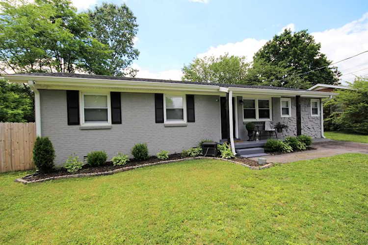 403 Grace St Springfield, TN 37172 | MLS 2155879 Photo 1