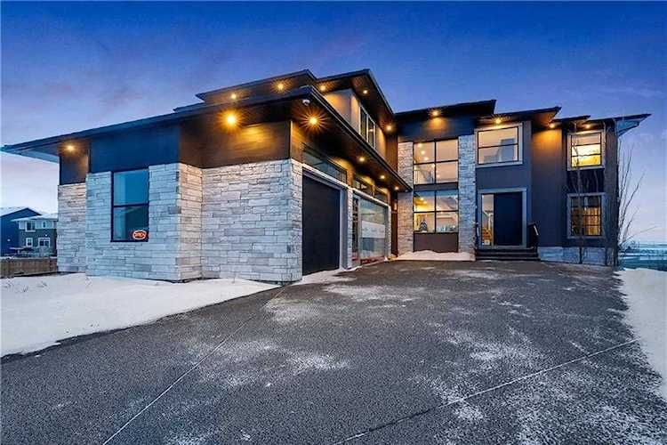 119 Sandpiper Ct Chestermere, AB T1X 1B1