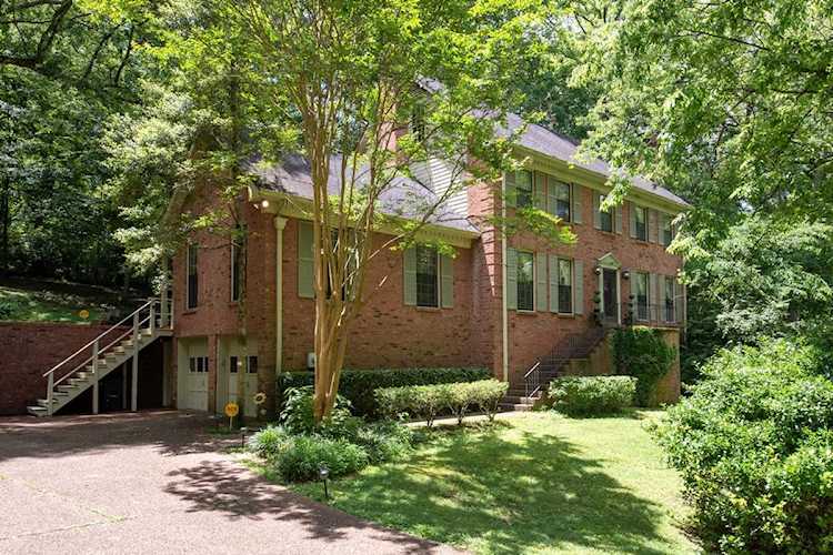 109 Hollow Ct Franklin, TN 37067