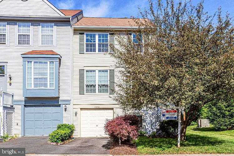21860 Goldstone Terrace Sterling, VA 20164