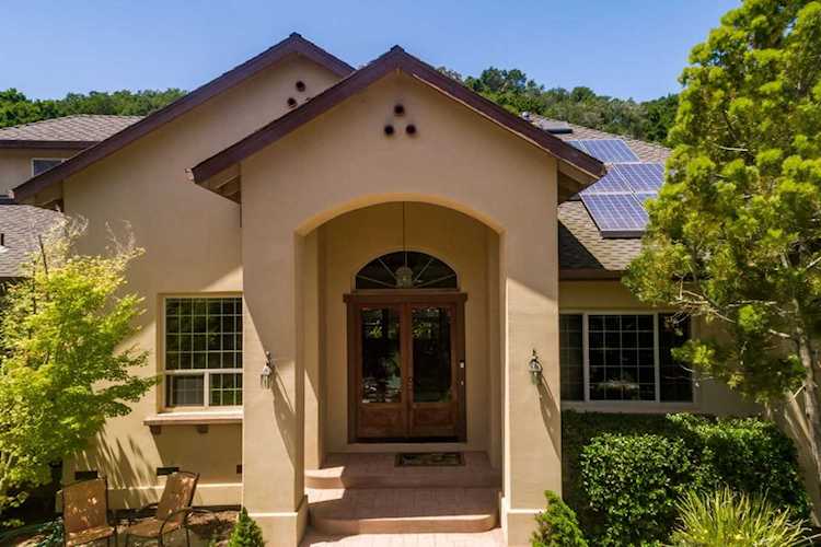 148 Dunbarton Road Aromas, CA 95004