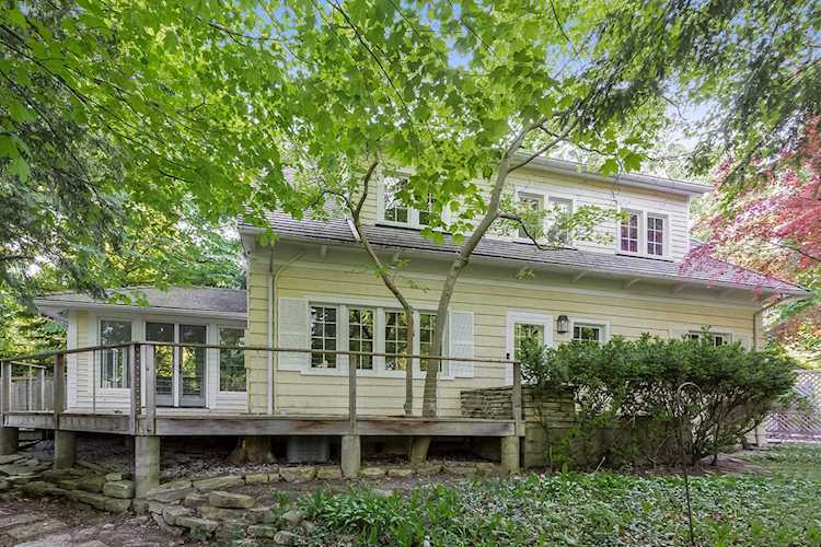 132 Belle Ave Highland Park, IL 60035