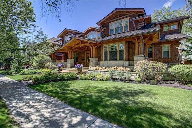 3015 5 St SW Calgary, AB T2S 2C3