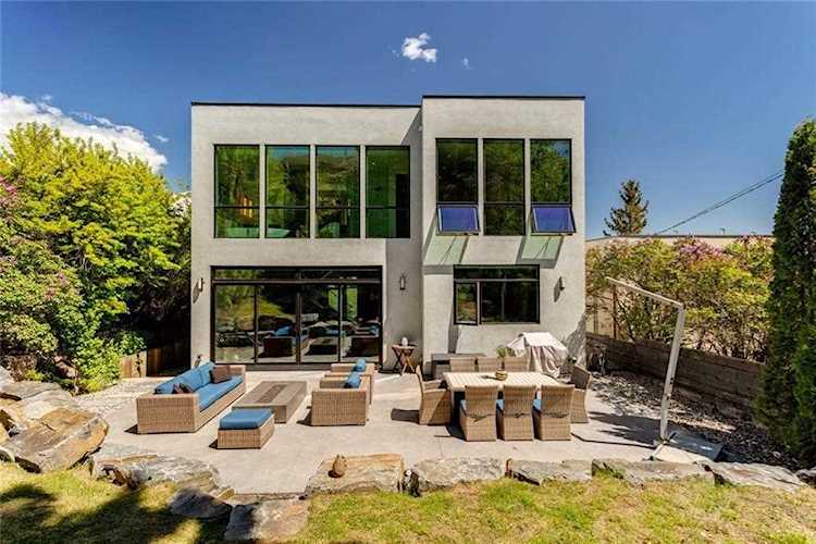 meadowlark park homes for sale calgary