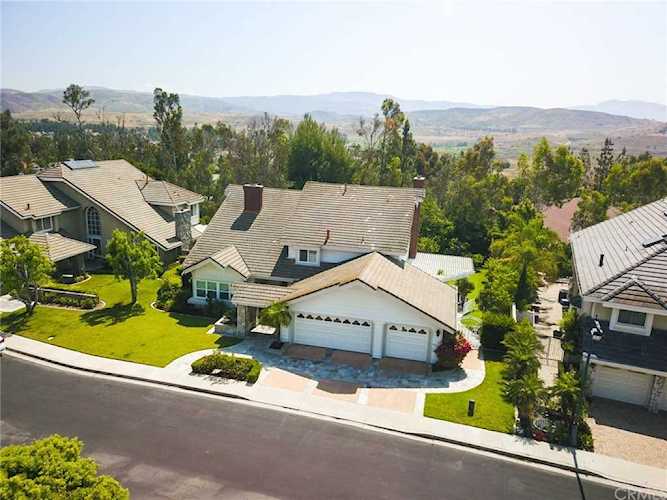 1151 Timberline Lane North Tustin, CA 92705