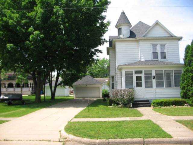 803 E 2nd Ave Brodhead, WI 53520 | MLS 1884903 Photo 1