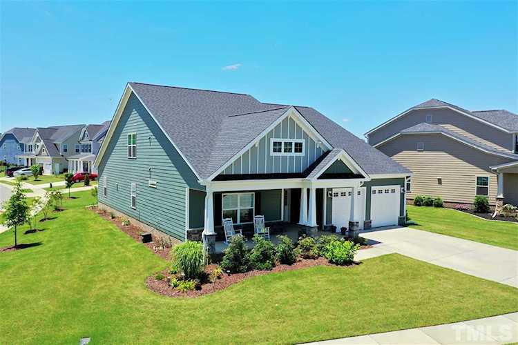 360 Lake Lure Way Fuquay Varina, NC 27526