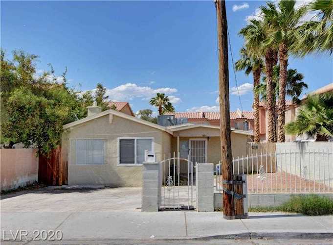 4882 Stanley Las Vegas, NV 89115