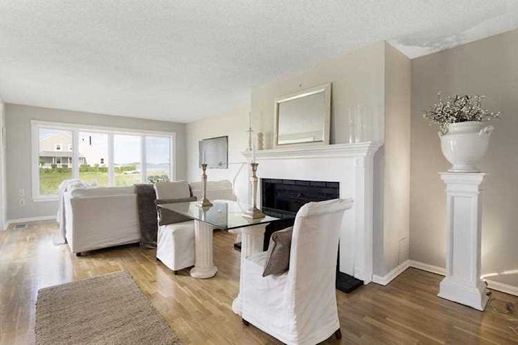 16 Schooner Ln #16 Quincy, MA 02171