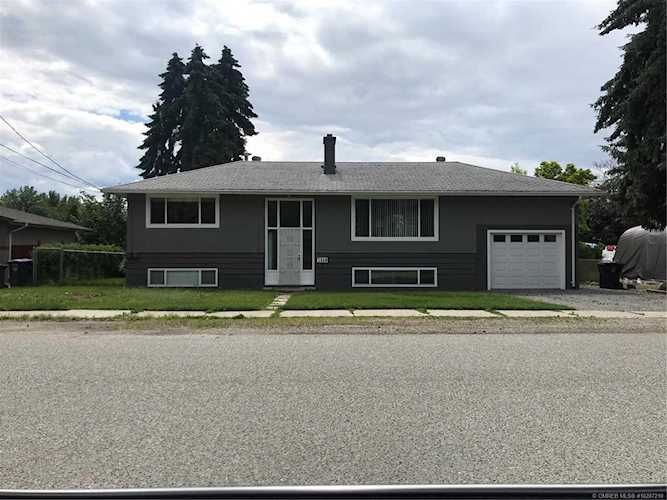 1309 Pridham Avenue Kelowna, BC V1Y6B3 | MLS 10207210 Photo 1