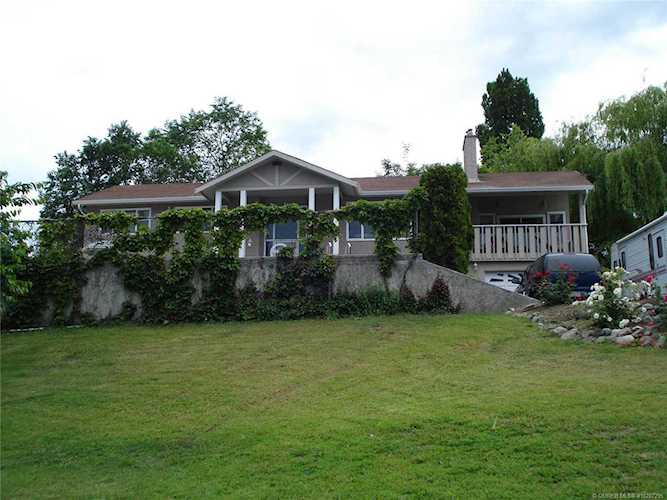 857 Stuart Road Lakeview Heights, BC V1Z1G8