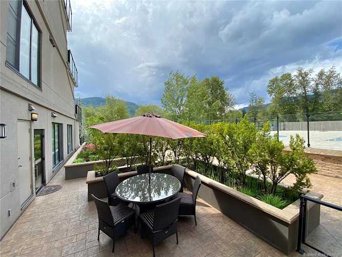 326 Mara Lake Lane #107 Sicamous, BC V0E2V1