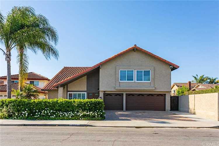 6931 Chestnut Drive Huntington Beach, CA 92647