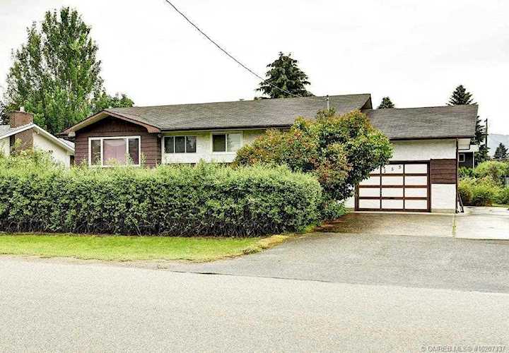 255 Pearson Road Kelowna, BC V1X2L5