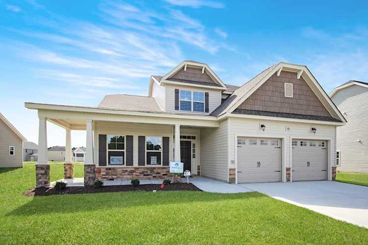 486 Seashore Street Grimesland, NC 27837