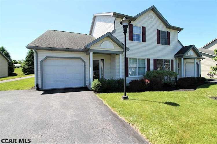 135 Winchester Court State College, PA 16801 | home for sale | KBB Photo 1