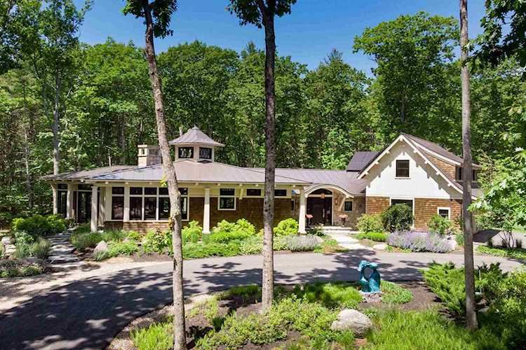 5 Bristol Ln York, ME 03909