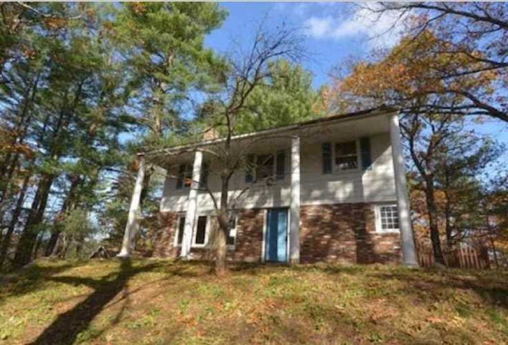 5 Spring Road Middleton, MA 01949