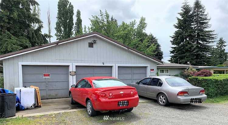 2004 Earl St Centralia, WA 98531