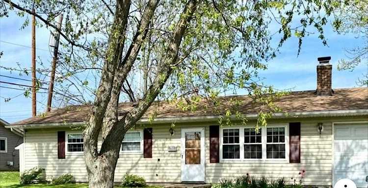 956 Sunview Road Reynoldsburg, OH 43068 | MLS 220016030 Photo 1
