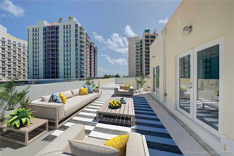 1460 Ocean Dr #506 Miami Beach, FL 33139