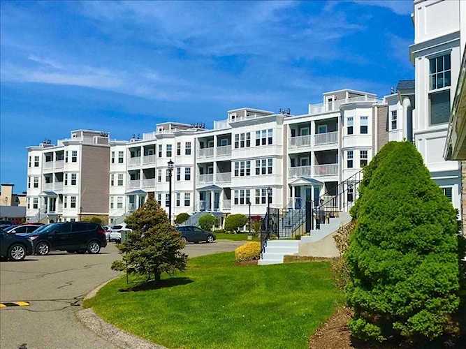 15 Park Ave Bldg1 #102 Hull, MA 02045