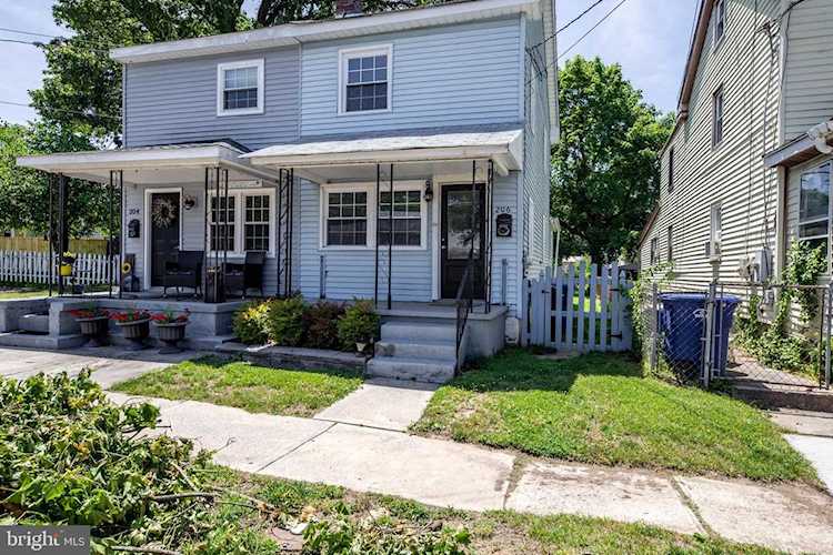 206 Broad St Hainesport, NJ 08036