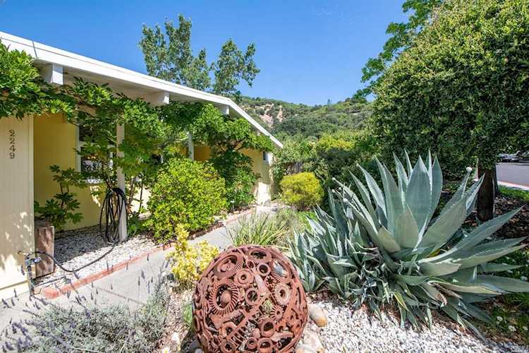 2249 Juniperberry Drive San Rafael, CA 94903