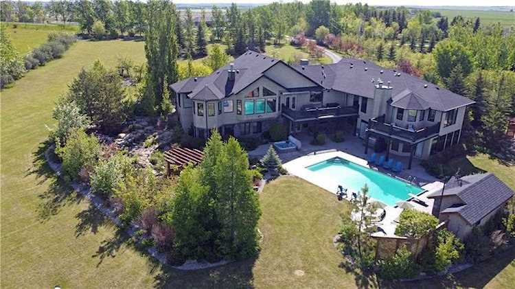 274115 64 St E Rural Foothills County, AB T1S 3T6