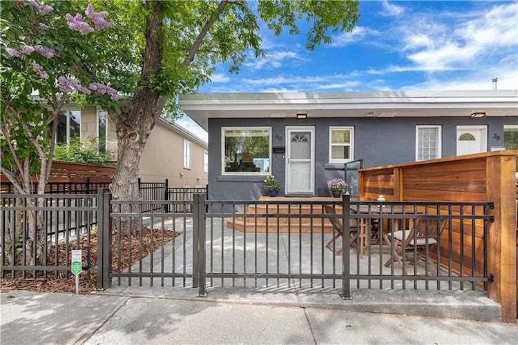 40 29 Avenue SW Calgary, AB T2S 2Y3