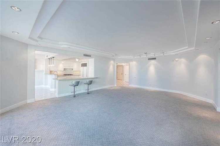 2857 Paradise Rd #1503 Las Vegas, NV 89109
