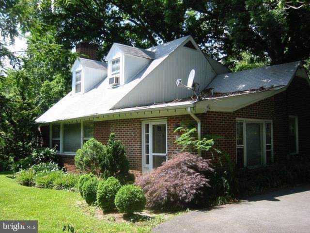10212 Blake Ln Oakton, VA 22124